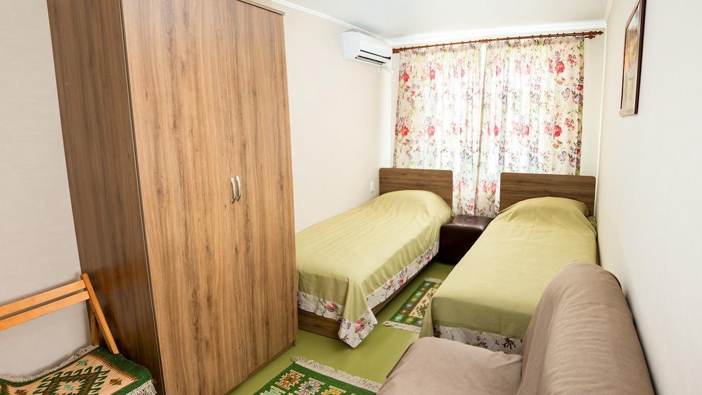 Apartment Utegen Batyr 2 Almaty Room photo